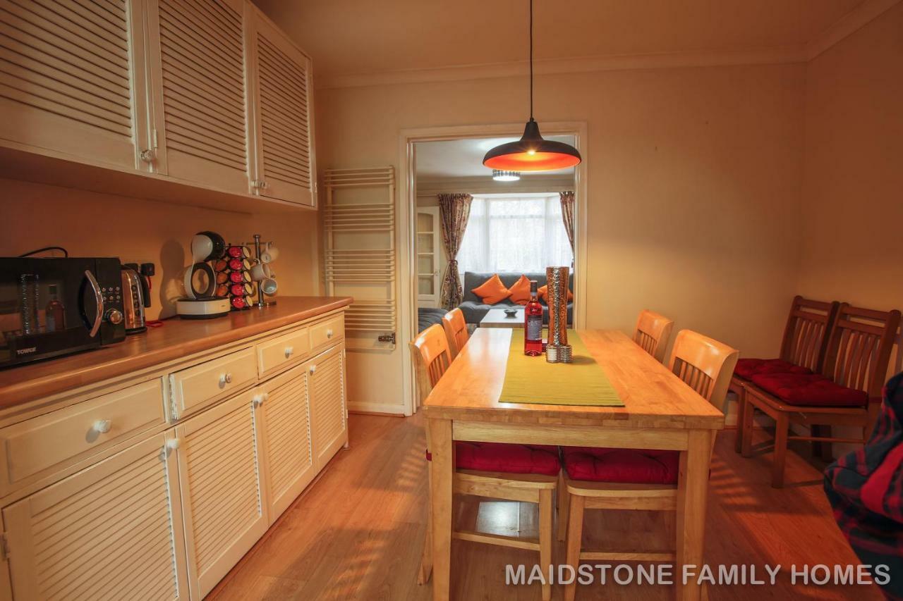 Maidstone Family Homes Upper Road Cottage Eksteriør billede